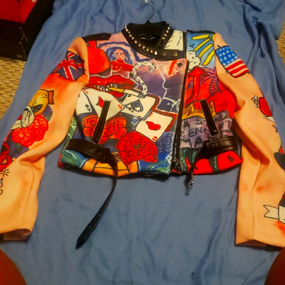 Hard to find jacket - Picture 1 of 2